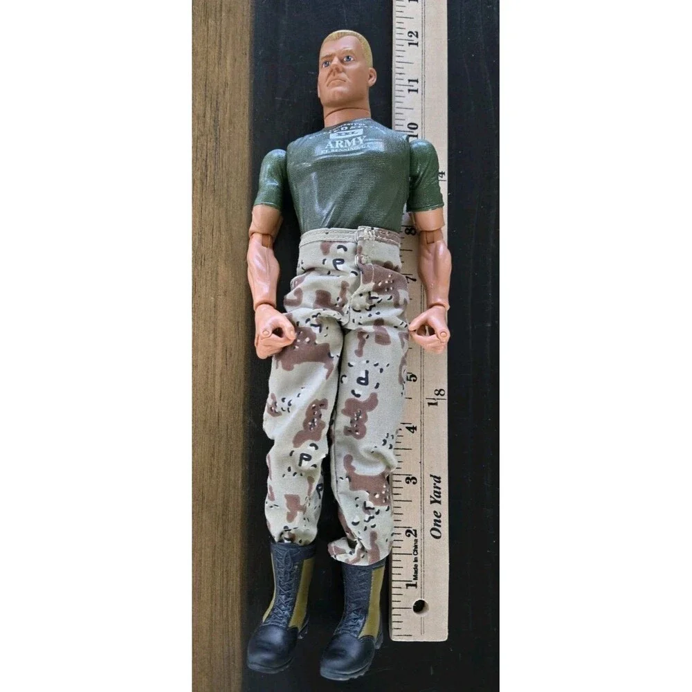 Vintage S/2 GI Joe Hasbro Dolls desert Camouflage Uniforms 12
